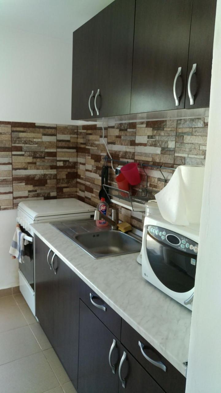 Otopeni Therme Airport Apartment Bagian luar foto